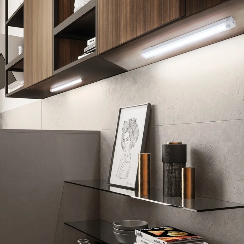🔥Nyårserbjudande – uppladdningsbar LED-lampa, ingen behov av hålborrning, smart sensor, magnetisk design