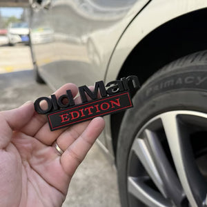 🚗 Seniorversionens dubbelmärke