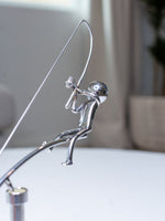 Ladda upp bild till gallerivisning, 🎣Fiskaren Som Balanserar Skulpturen
