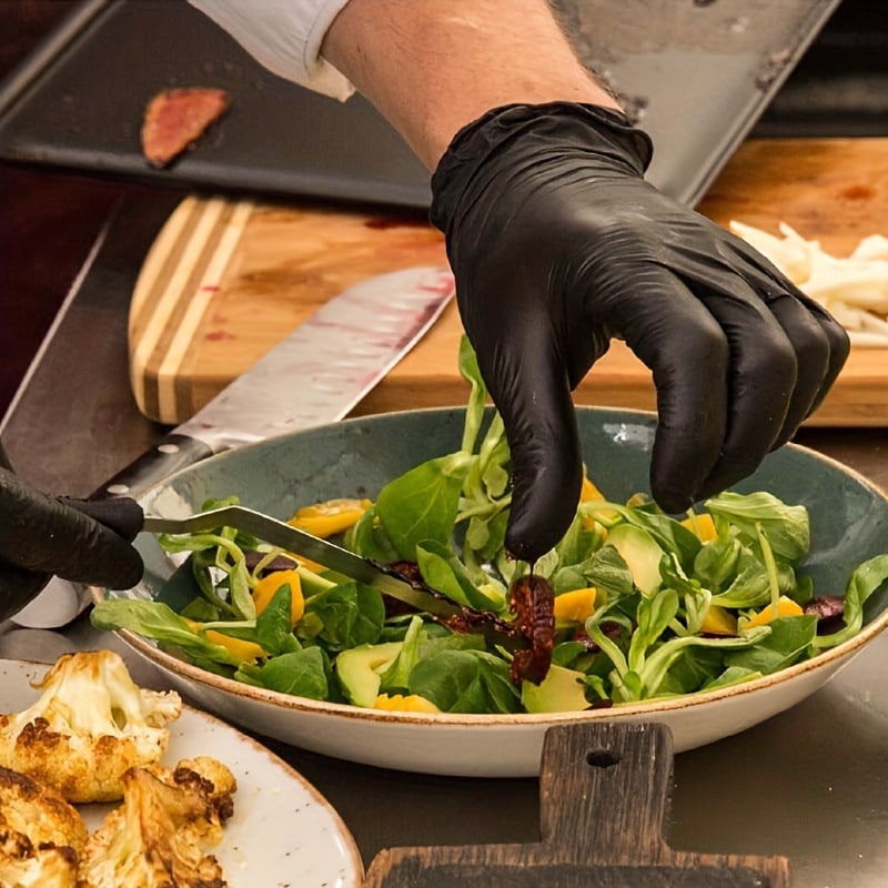 100/50-pack svarta engångshandskar av nitril