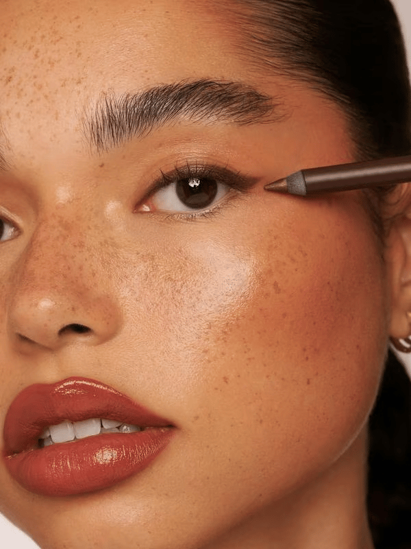 🎁Köp 1, få 1 gratis🔥-🌟24 timmars vattenfast eyeliner duo slipbar ögonpenna💦